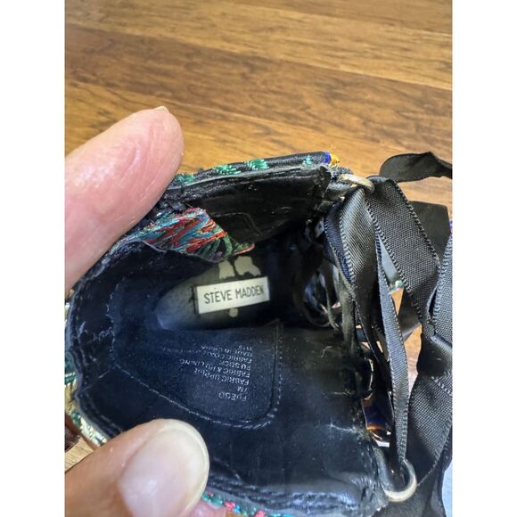 STEVE MADDEN Fuego Ribbon Lace Up, Zipper Asian Embroidered Booties, Sz 7 - Picture 11 of 13